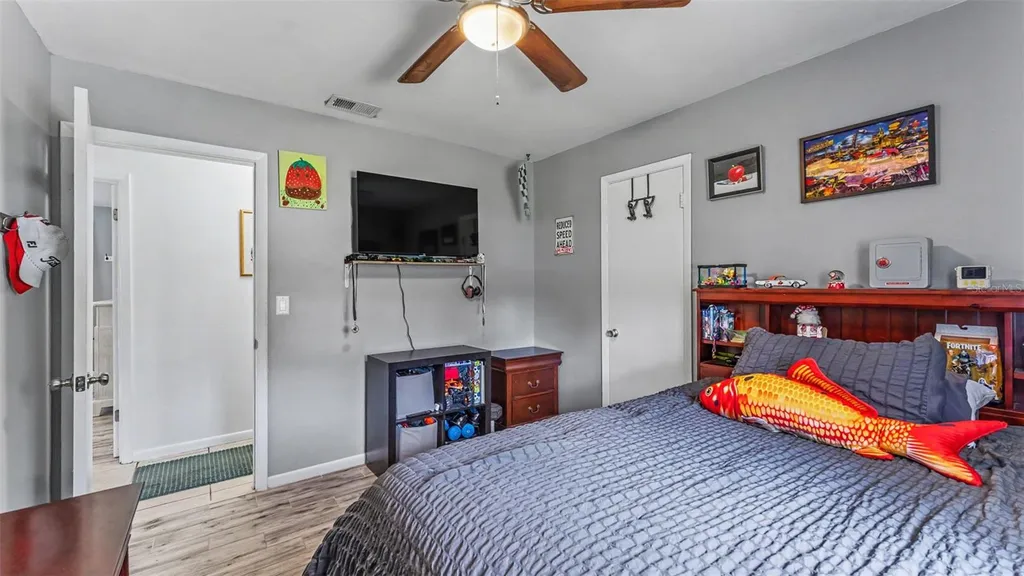 2015 E Gachet Boulevard Lakeland FL 33813