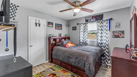 2015 E Gachet Boulevard Lakeland FL 33813
