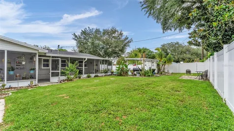 2015 E Gachet Boulevard Lakeland FL 33813