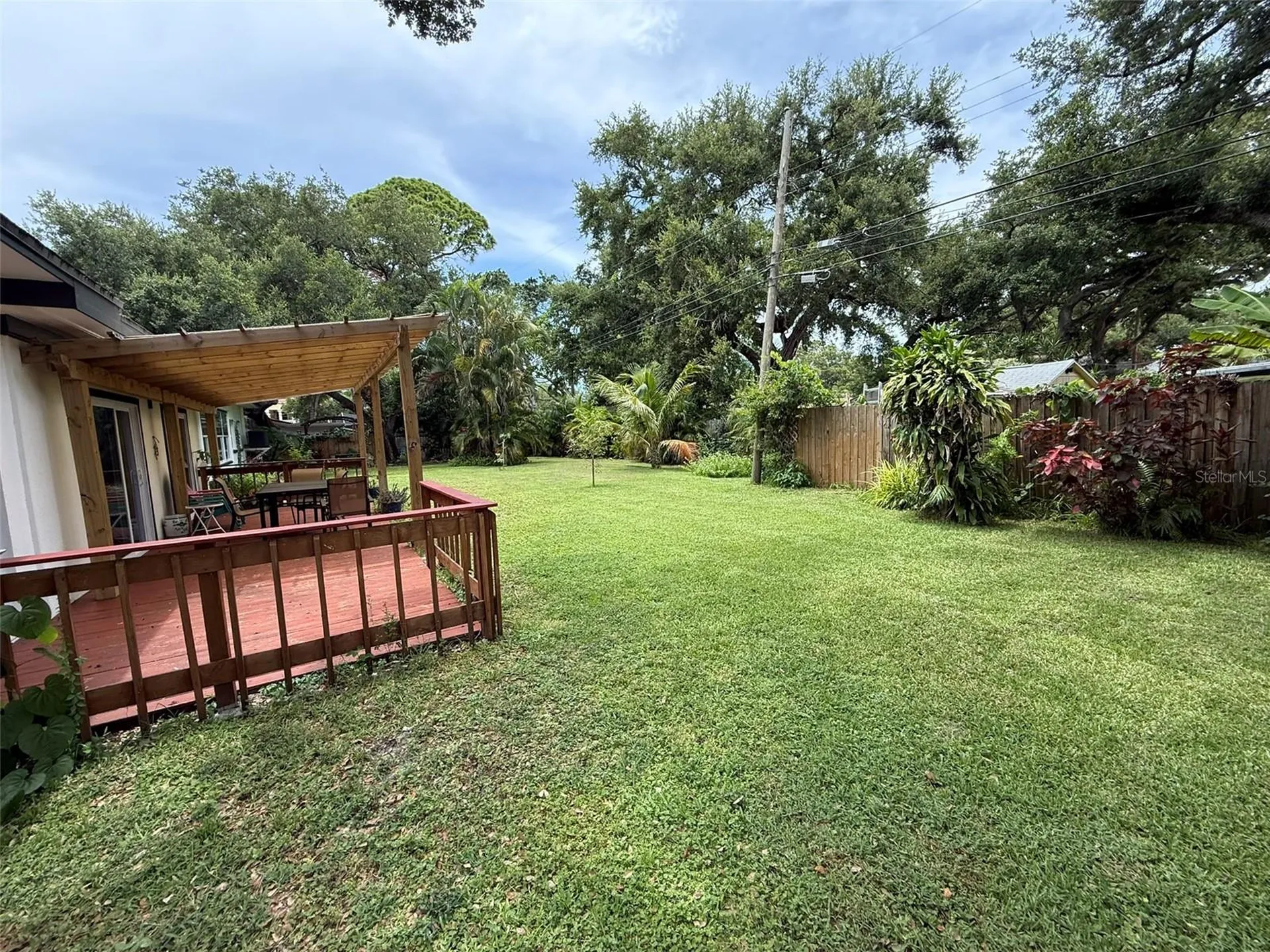 8239 26th Avenue N St Petersburg FL 33710