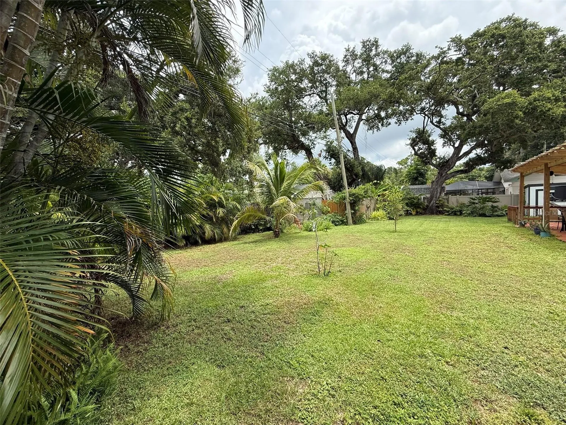 8239 26th Avenue N St Petersburg FL 33710