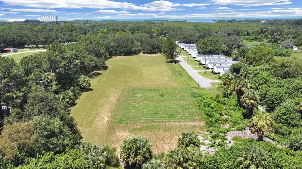 6330 Eugene Acres Lane Gibsonton FL 33534