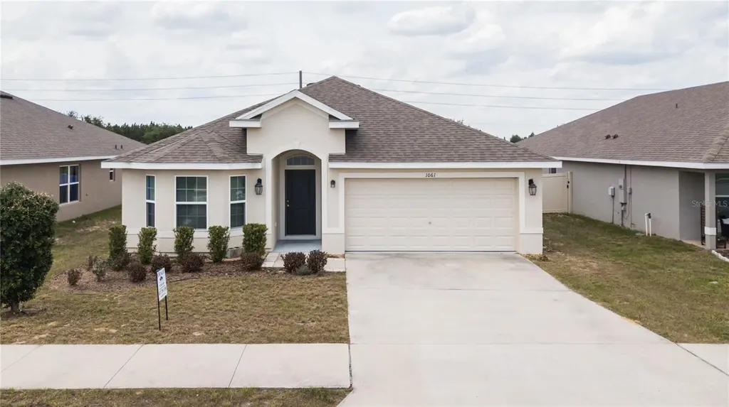 1061 Citrus Landings Boulevard Davenport FL 33837