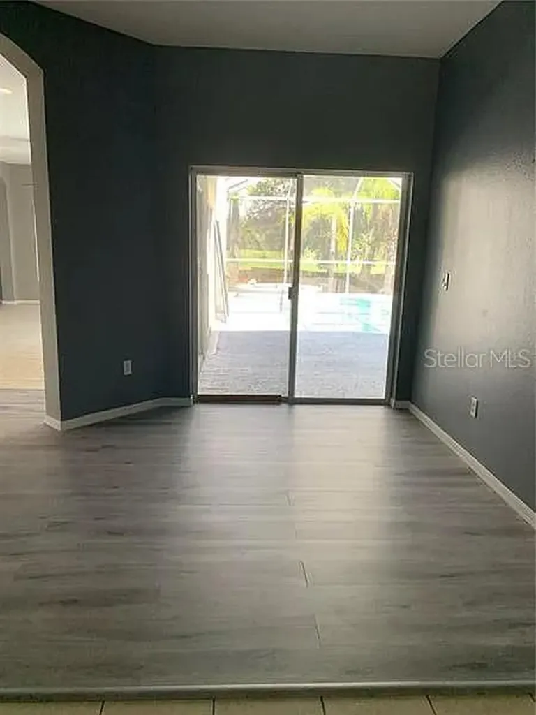 1427 Emerald Hill Way Valrico FL 33594