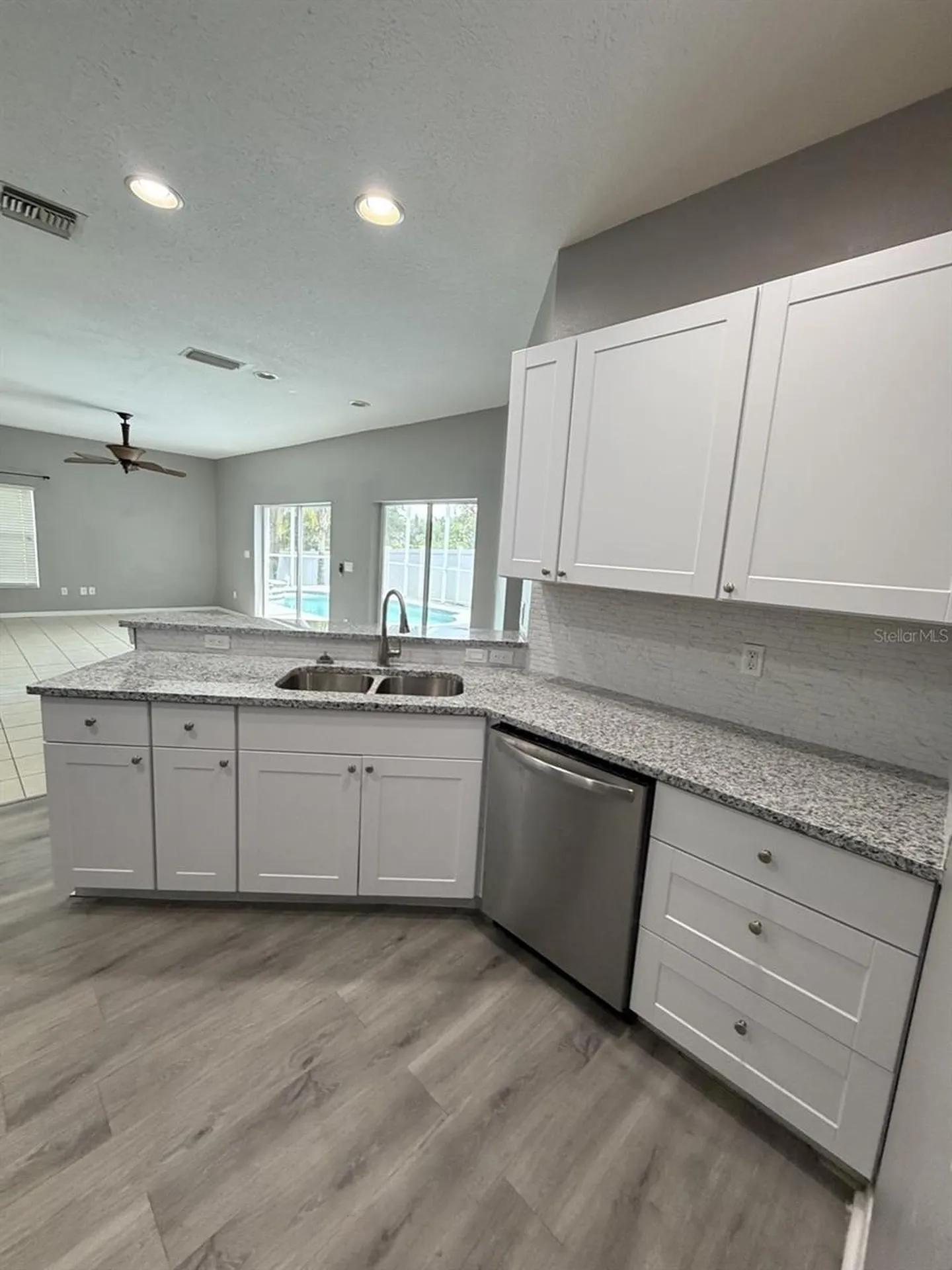 1427 Emerald Hill Way Valrico FL 33594