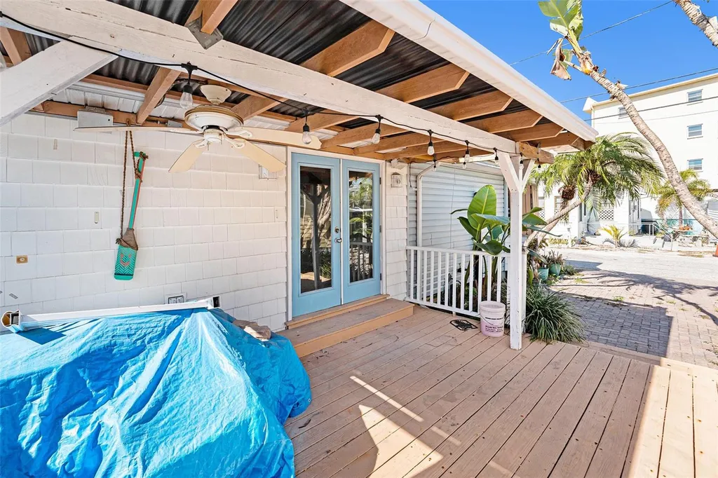 125 95th Avenue Treasure Island FL 33706
