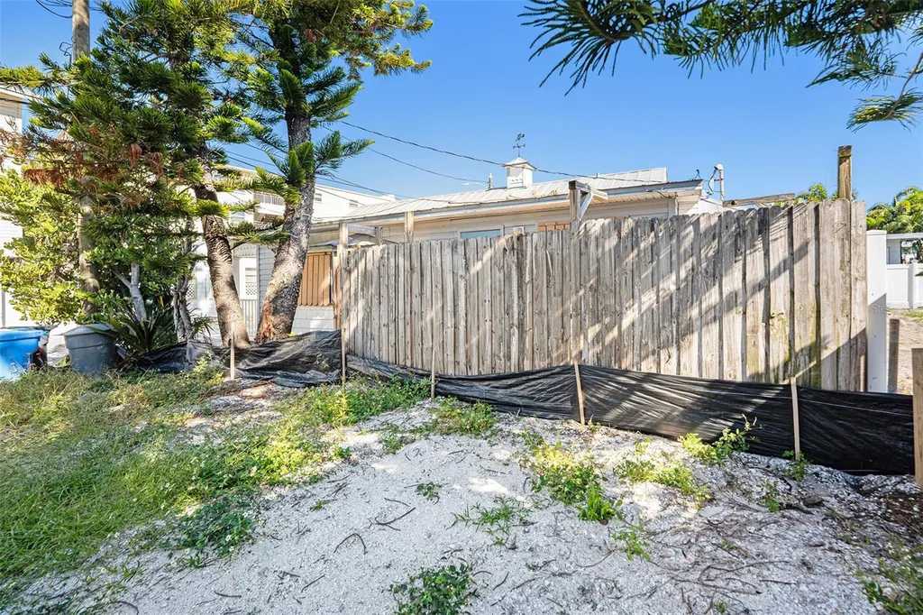 125 95th Avenue Treasure Island FL 33706