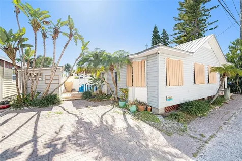 125 95th Avenue Treasure Island FL 33706