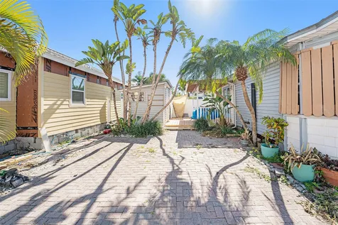 125 95th Avenue Treasure Island FL 33706