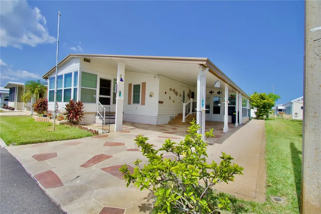 2123 Oahu Drive Holiday FL 34691