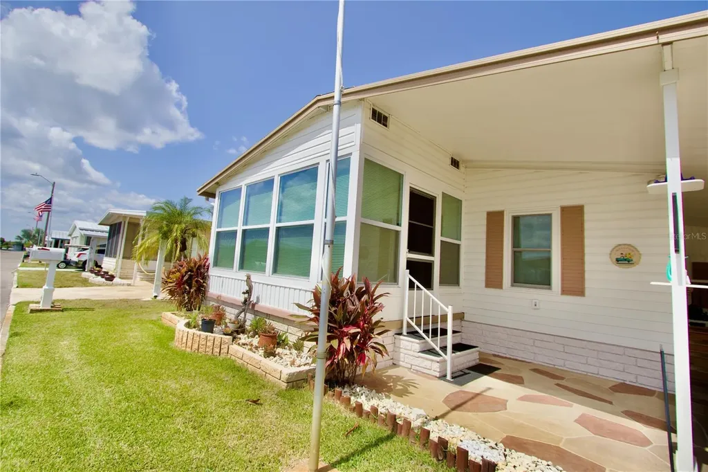 2123 Oahu Drive Holiday FL 34691