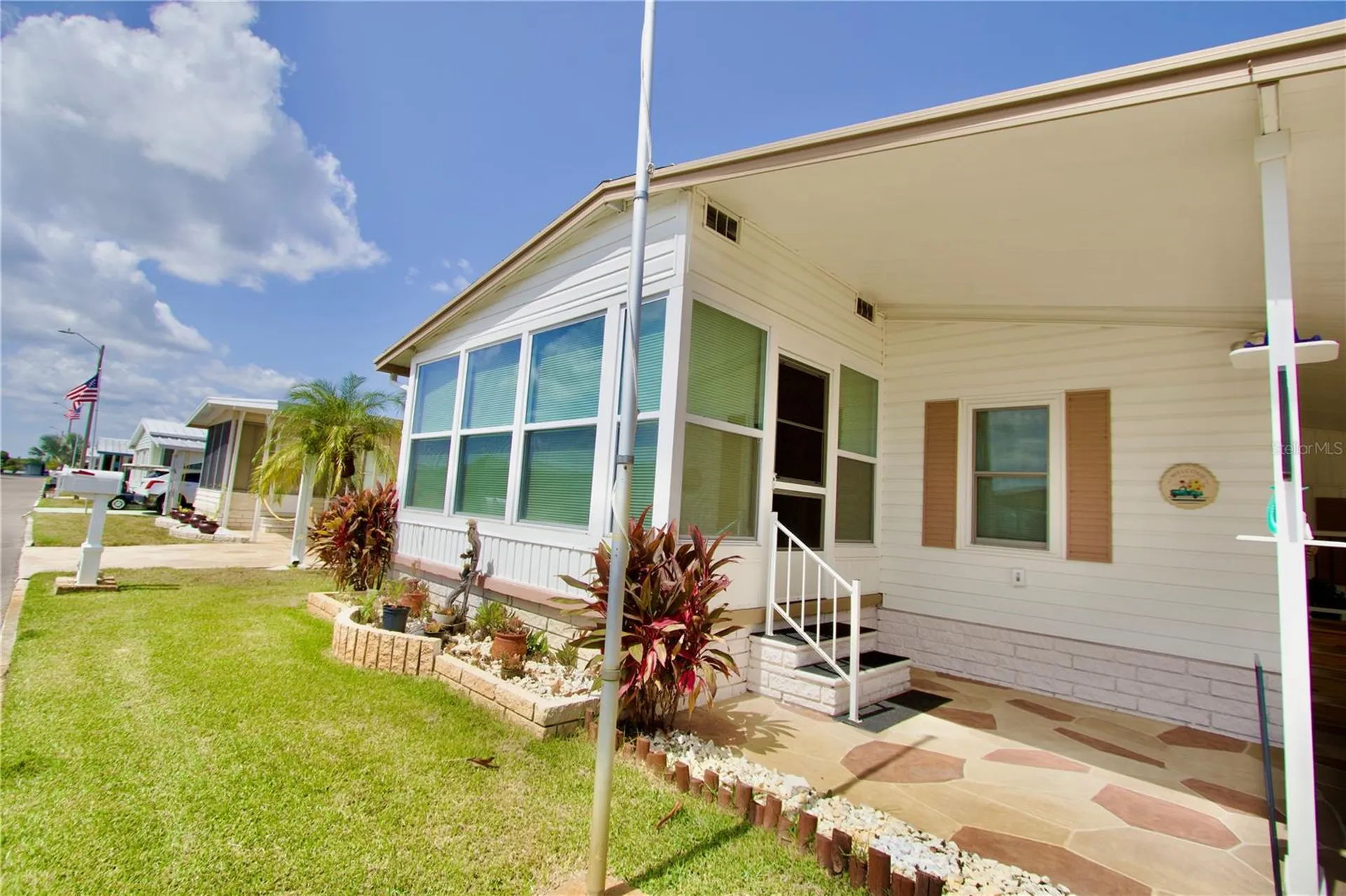 2123 Oahu Drive Holiday FL 34691