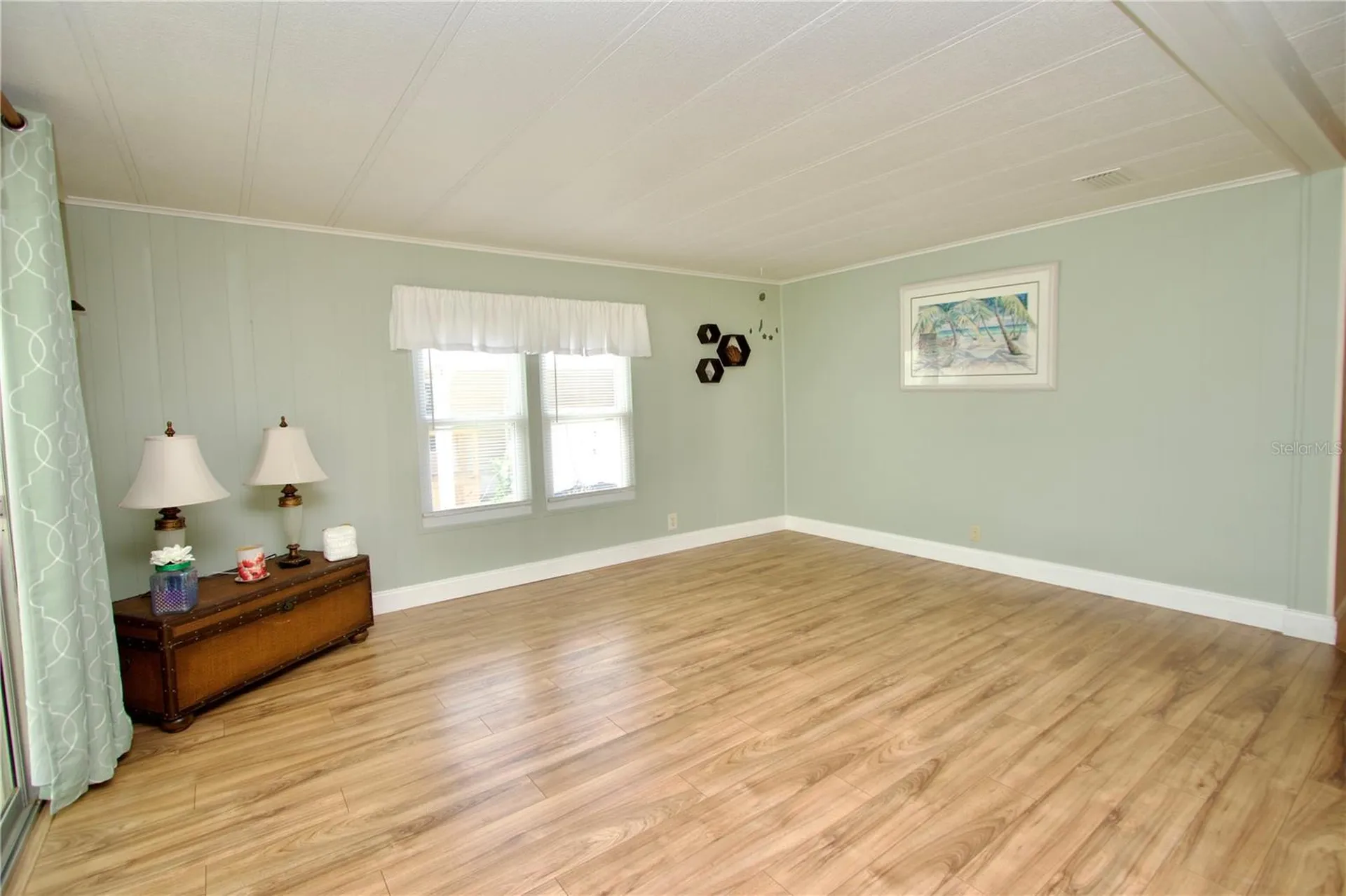 2123 Oahu Drive Holiday FL 34691