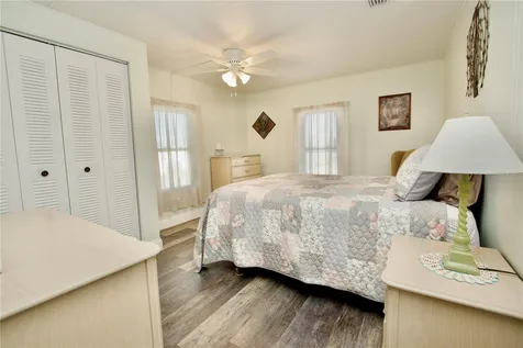 2123 Oahu Drive Holiday FL 34691