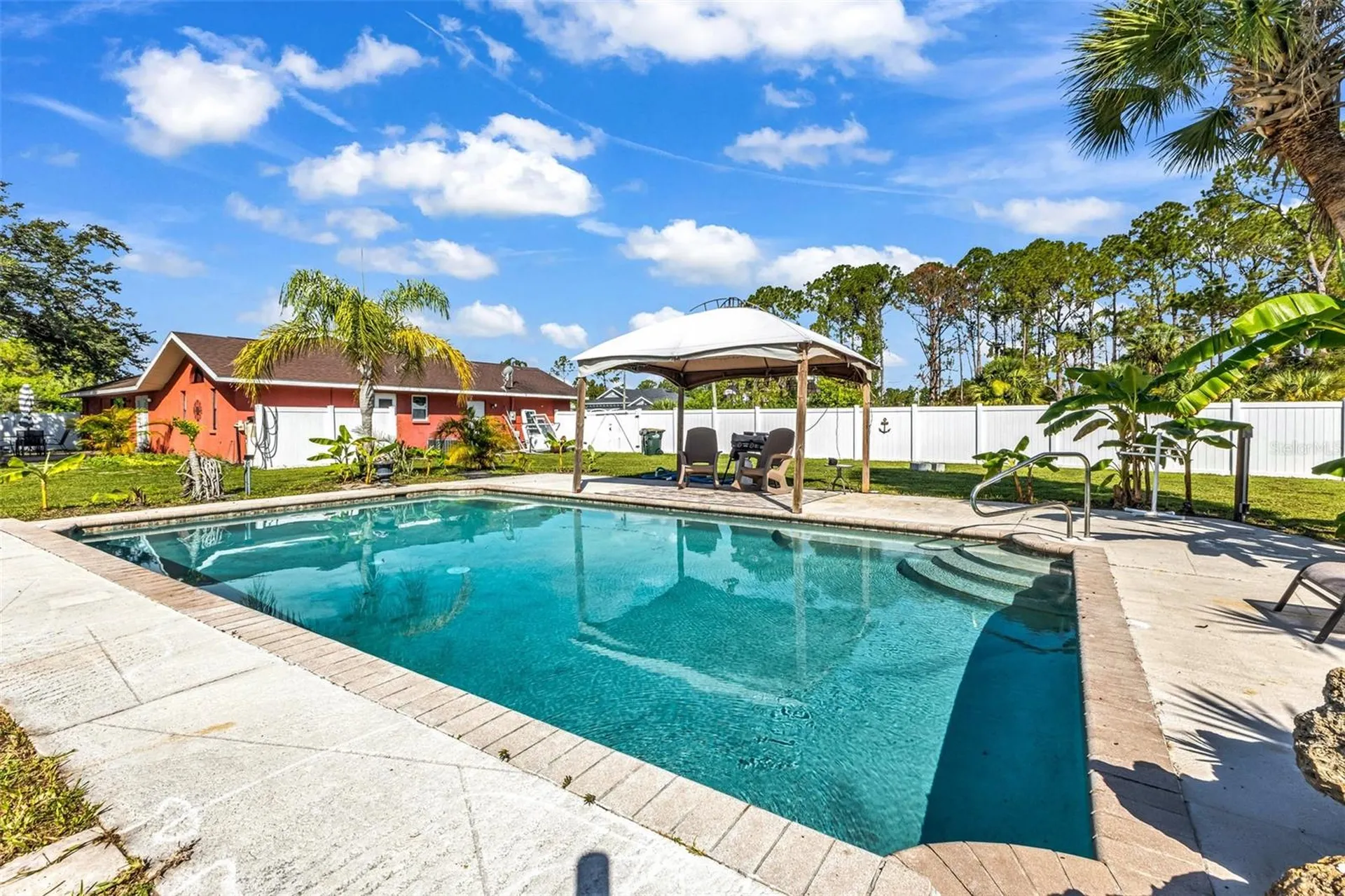 2210 Embassy Road North Port FL 34291