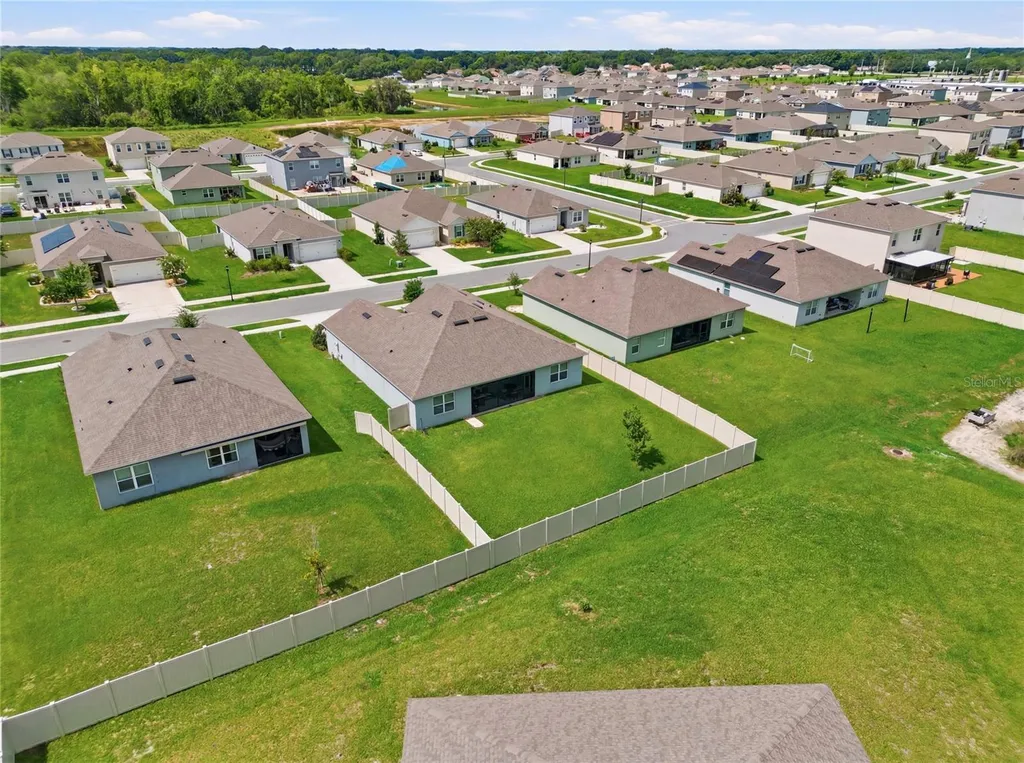 325 Auburn Grove Crossing Auburndale FL 33823