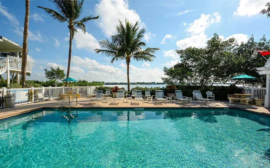 1603 Gulf Drive N Bradenton Beach FL 34217