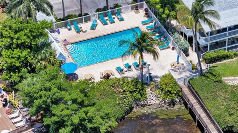 1603 Gulf Drive N Bradenton Beach FL 34217