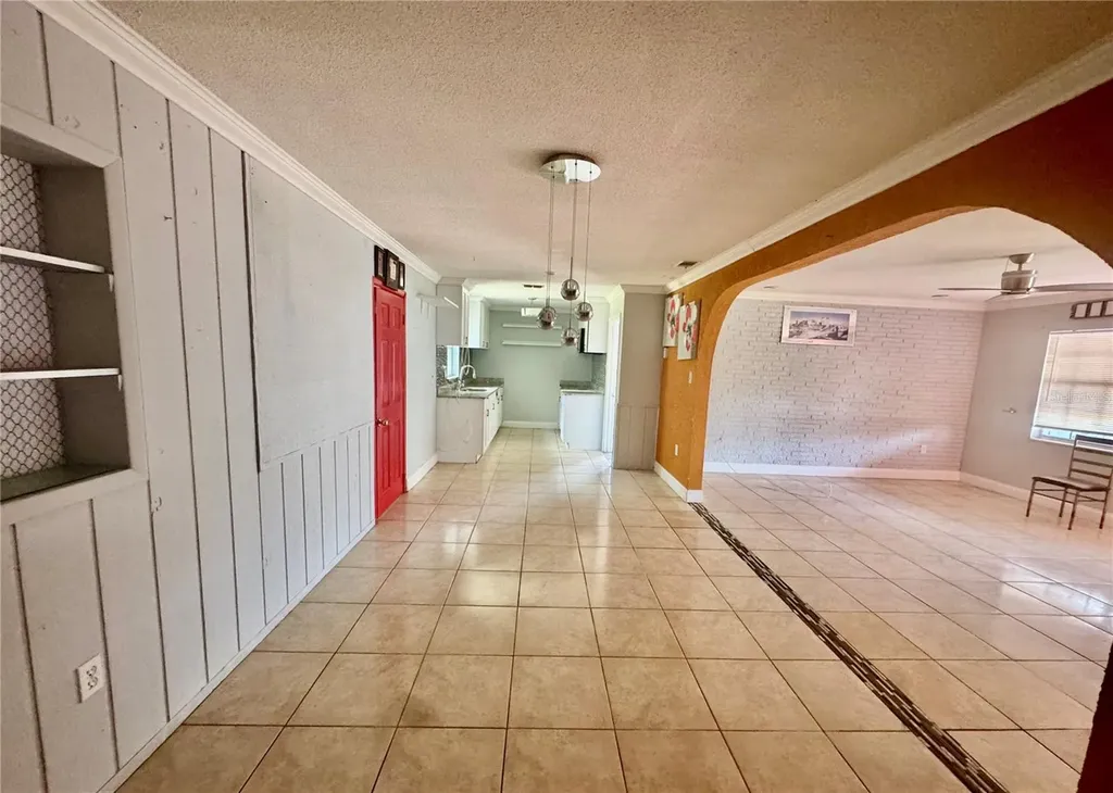 2006 Sarazen Drive Orlando FL 32808
