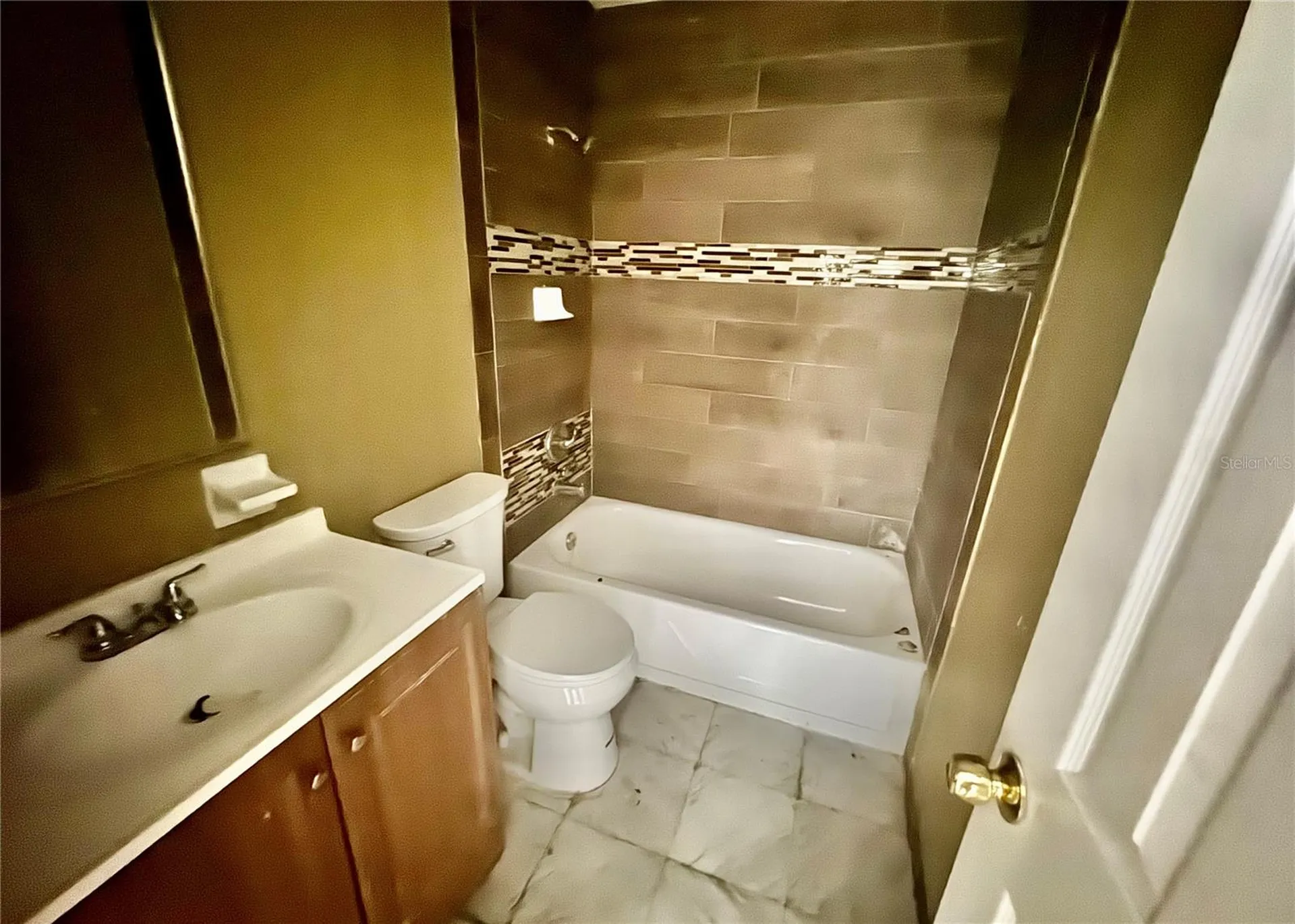 2006 Sarazen Drive Orlando FL 32808