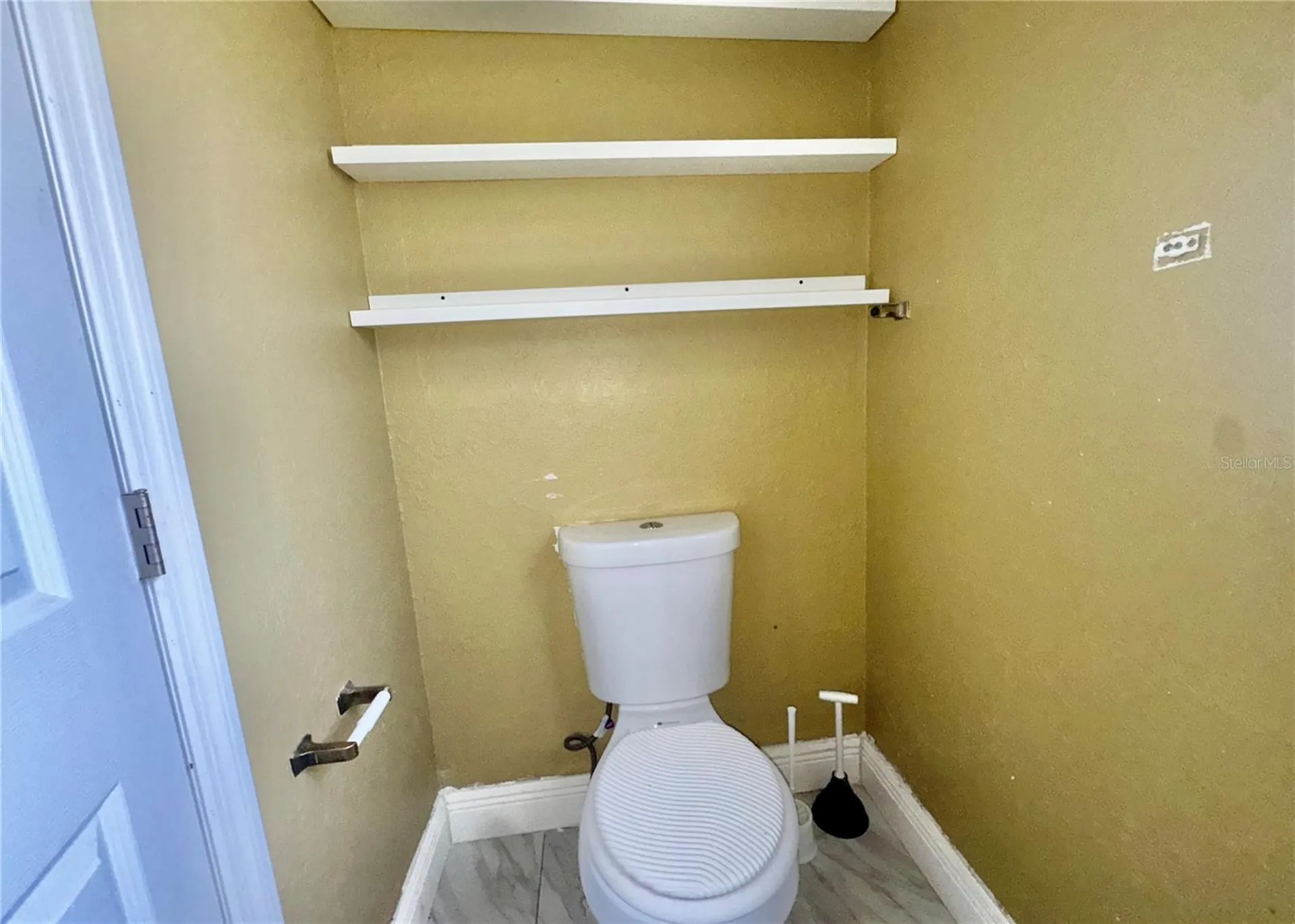 2006 Sarazen Drive Orlando FL 32808