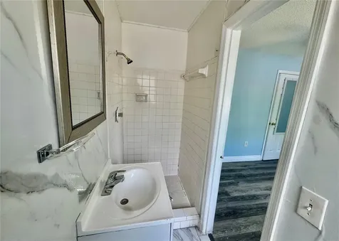 2006 Sarazen Drive Orlando FL 32808