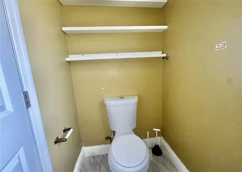 2006 Sarazen Drive Orlando FL 32808