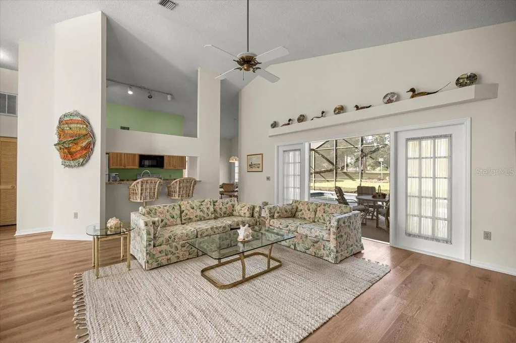 631 E Liberty Street Hernando FL 34442