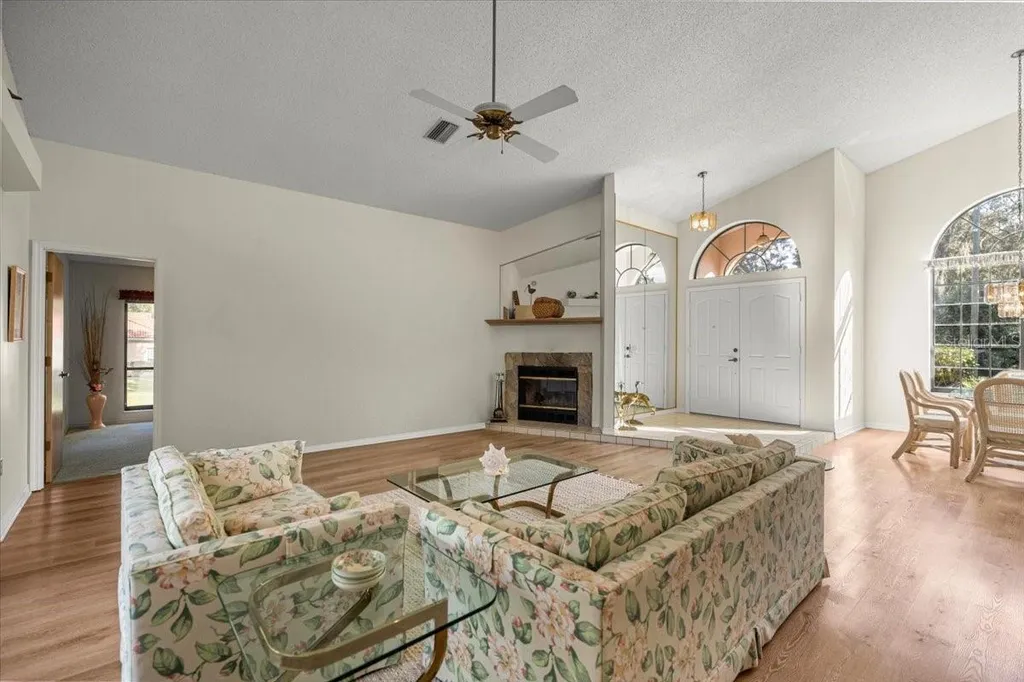 631 E Liberty Street Hernando FL 34442