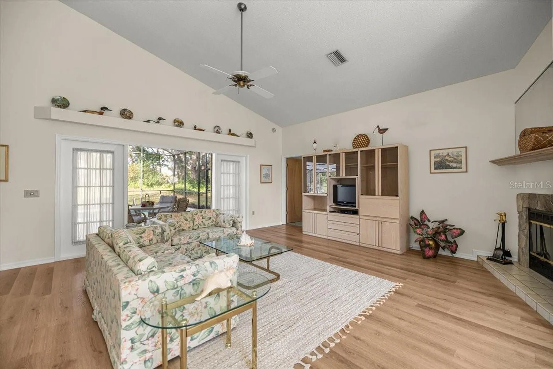 631 E Liberty Street Hernando FL 34442