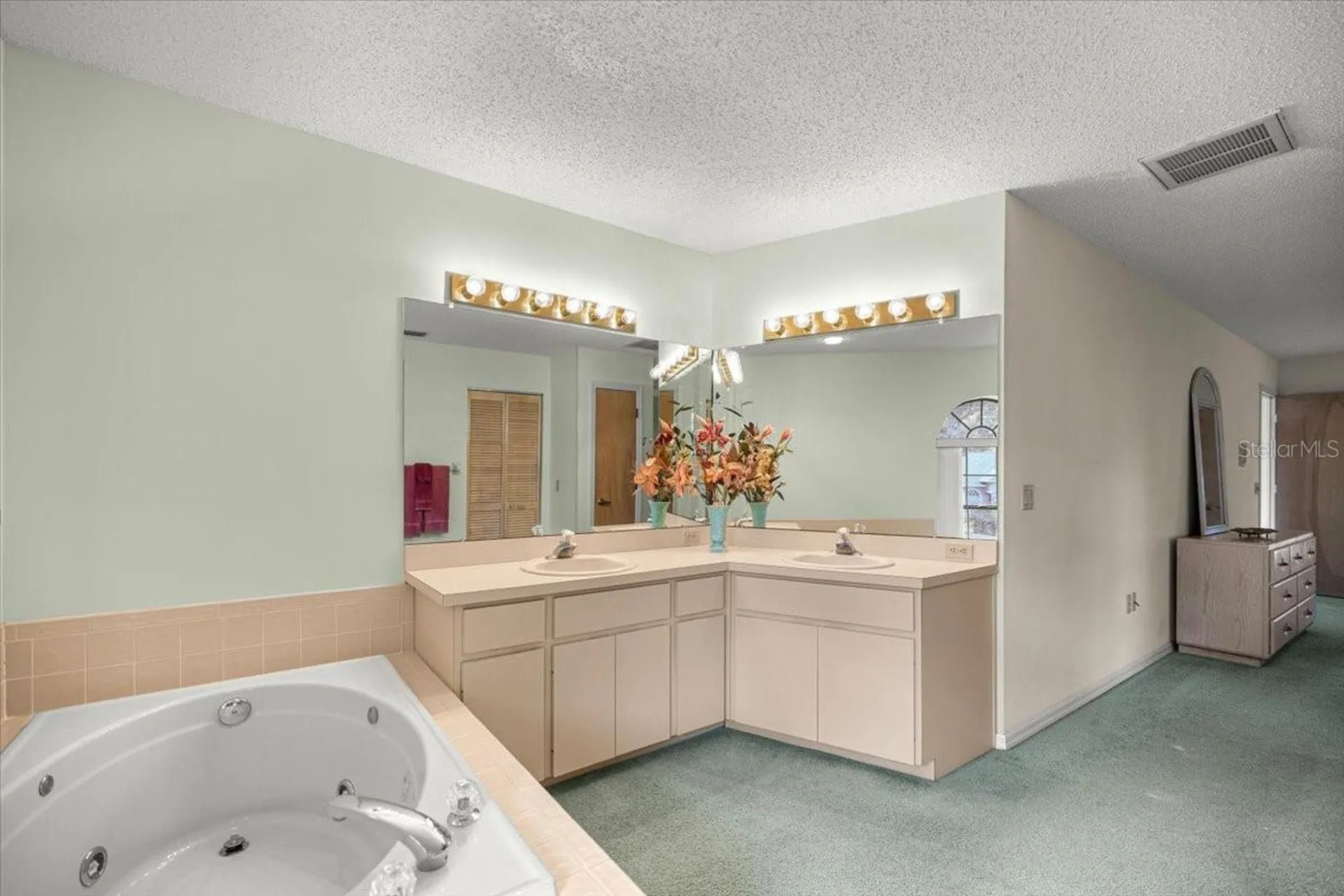 631 E Liberty Street Hernando FL 34442