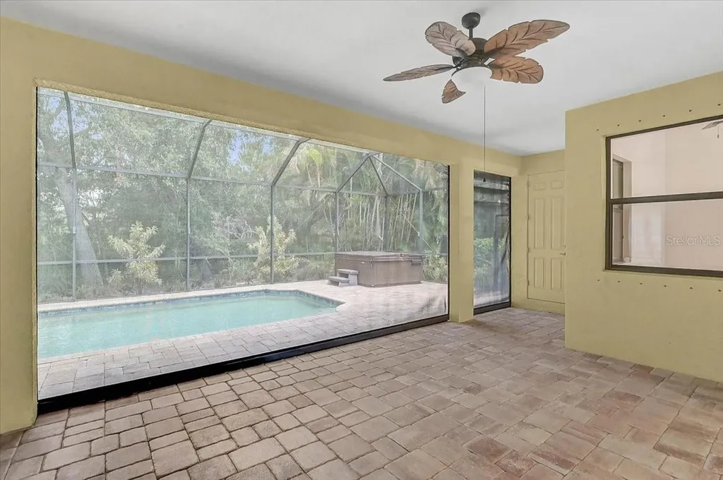 608 Dogwood Run Bradenton FL 34212