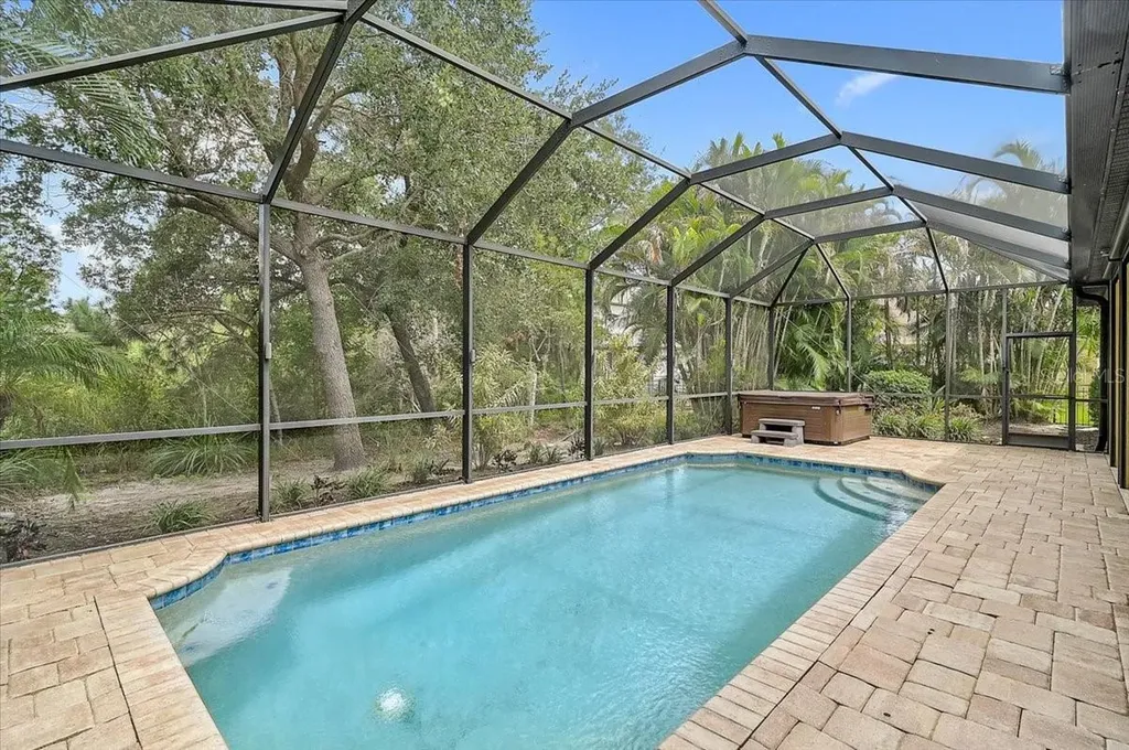 608 Dogwood Run Bradenton FL 34212