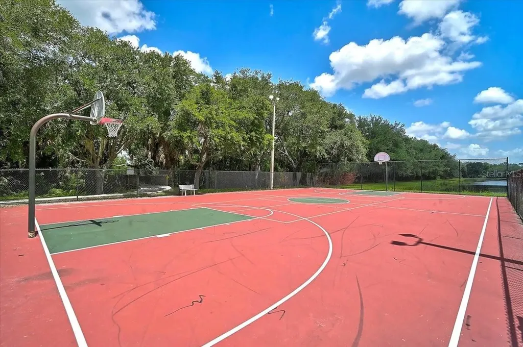 608 Dogwood Run Bradenton FL 34212