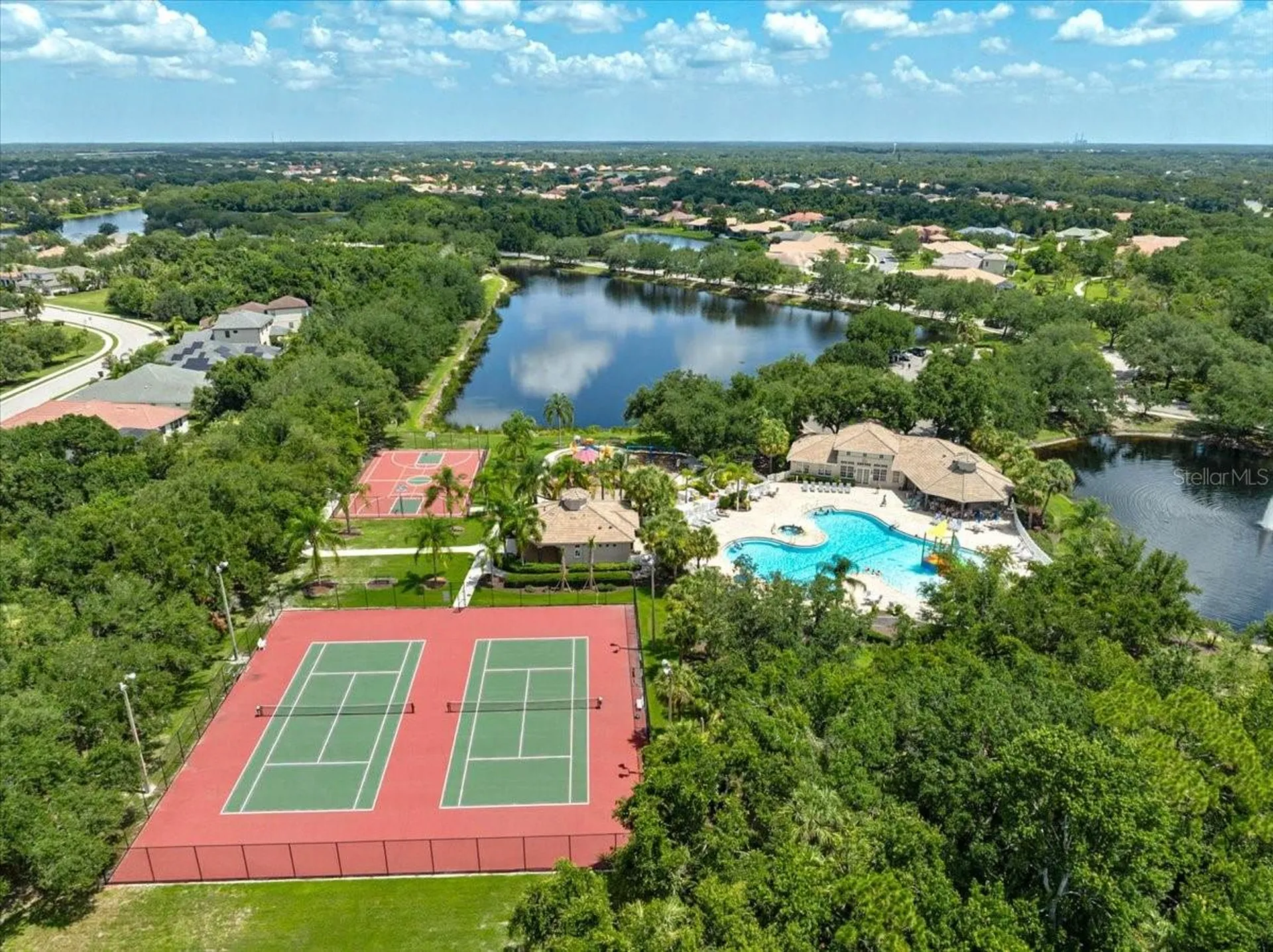 608 Dogwood Run Bradenton FL 34212