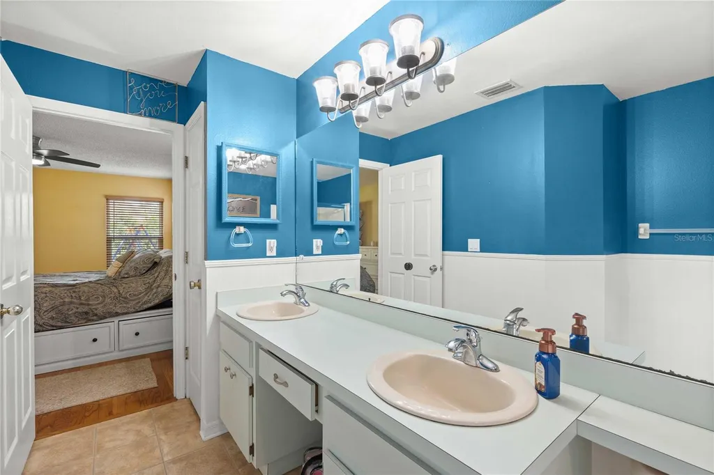 4139 Moreland Drive Valrico FL 33596