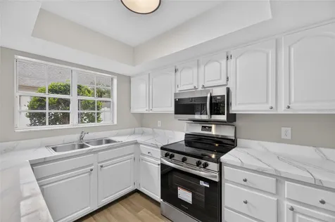 1214 Big Pine Drive Valrico FL 33596