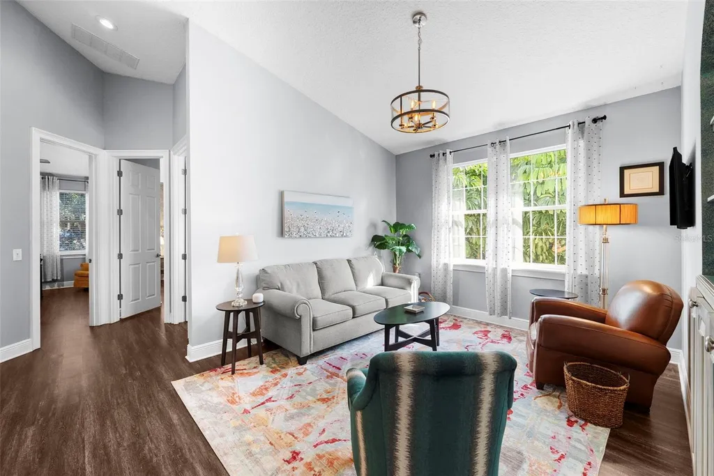 185 Banyan Bay Drive St Petersburg FL 33705