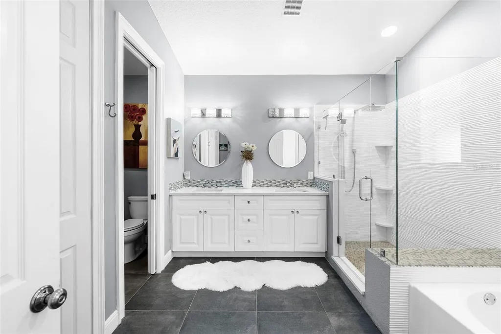 185 Banyan Bay Drive St Petersburg FL 33705