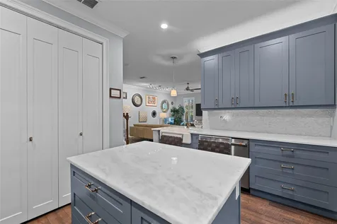 185 Banyan Bay Drive St Petersburg FL 33705