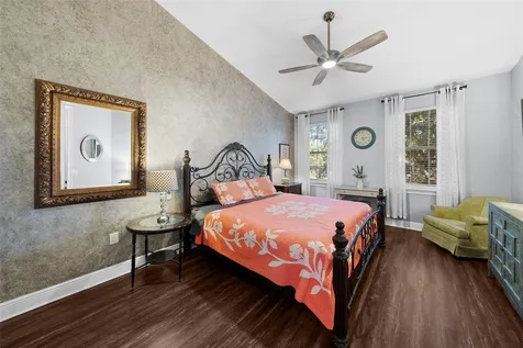 185 Banyan Bay Drive St Petersburg FL 33705