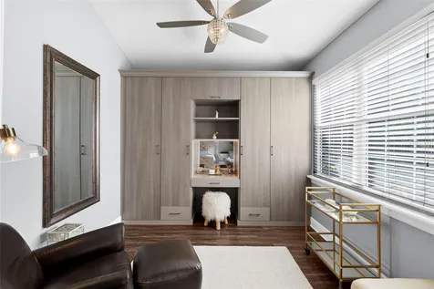185 Banyan Bay Drive St Petersburg FL 33705