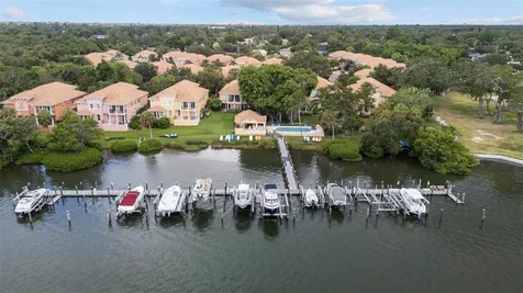 185 Banyan Bay Drive St Petersburg FL 33705