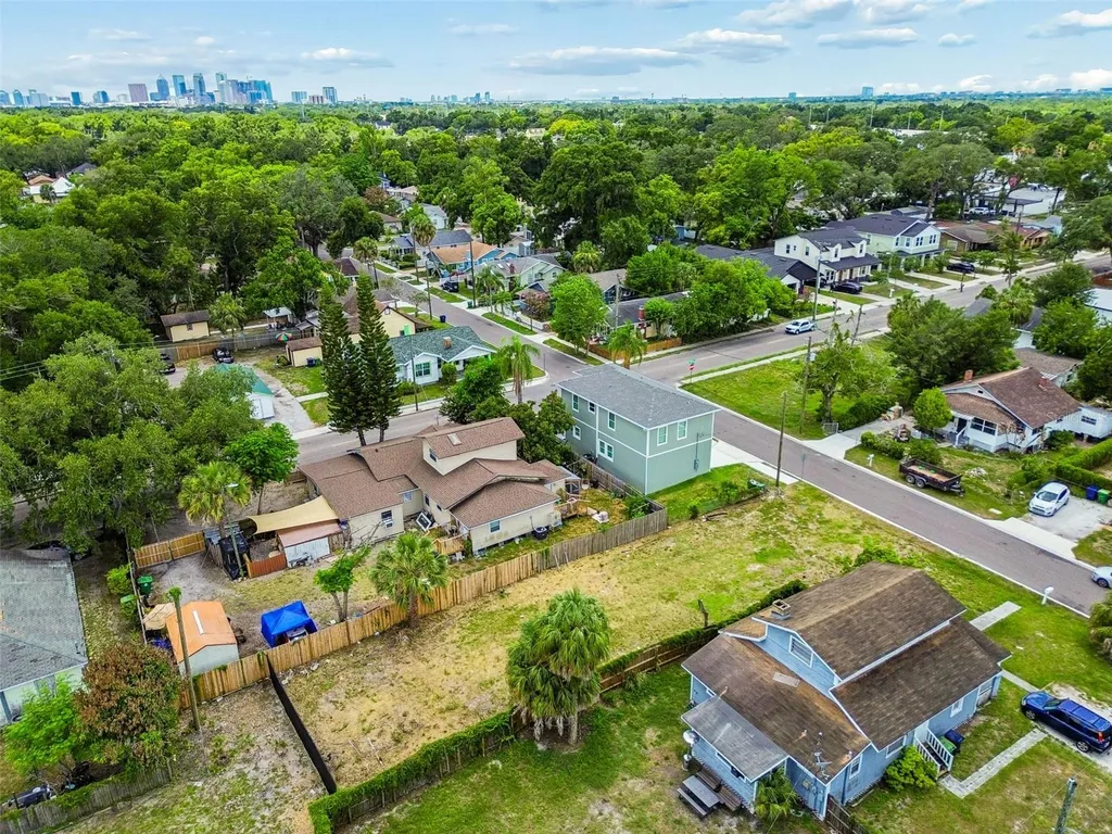 4805 N 10th Street Tampa FL 33603