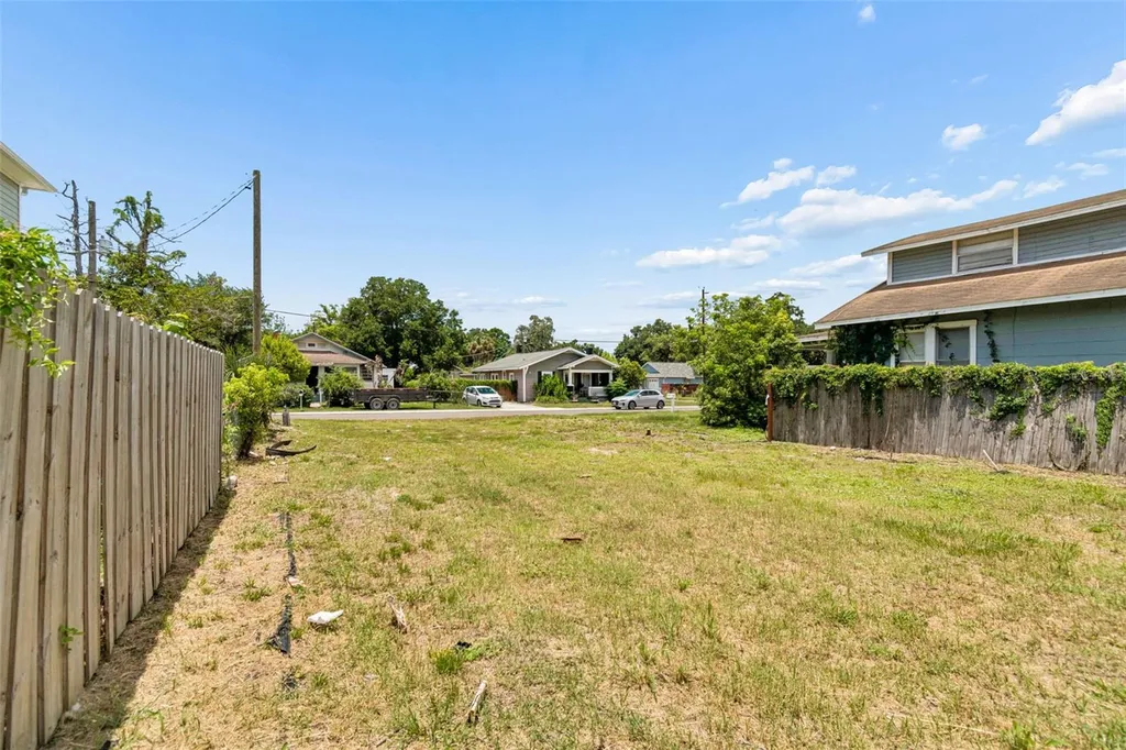 4805 N 10th Street Tampa FL 33603