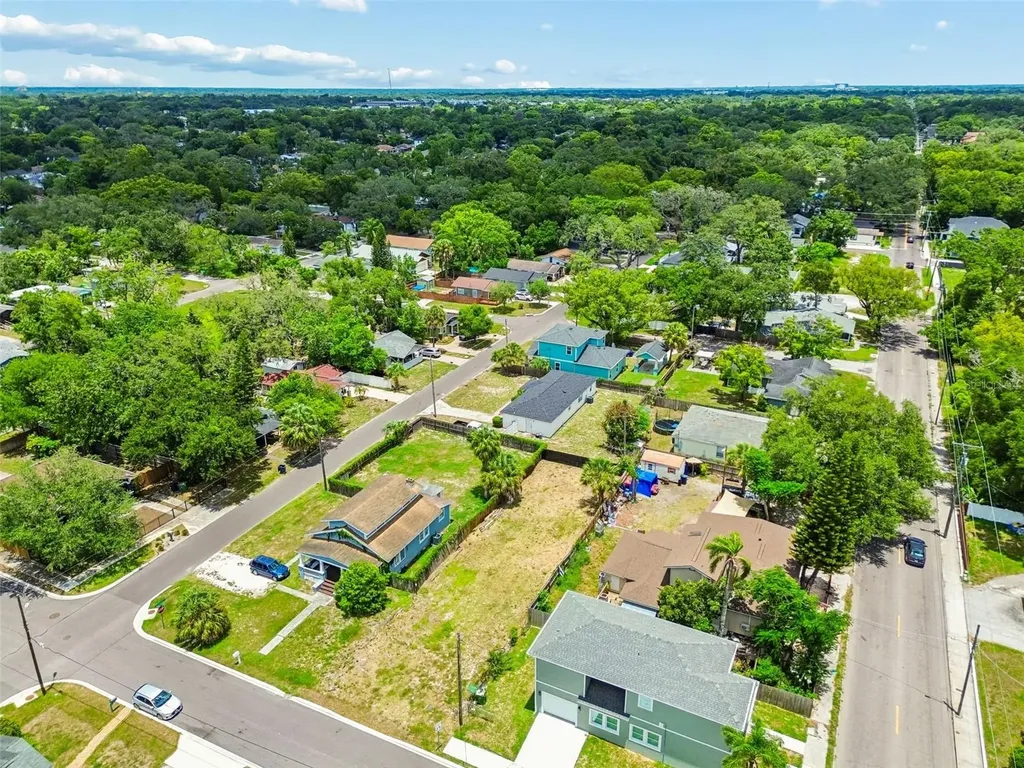 4805 N 10th Street Tampa FL 33603
