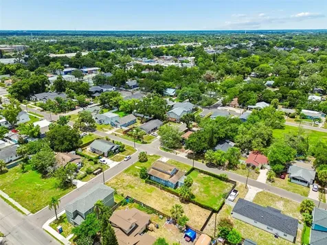 4805 N 10th Street Tampa FL 33603