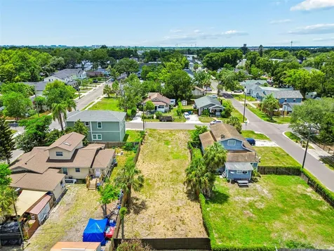 4805 N 10th Street Tampa FL 33603