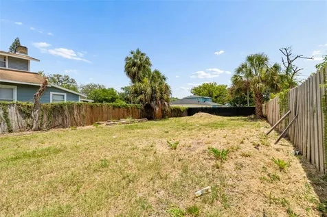 4805 N 10th Street Tampa FL 33603