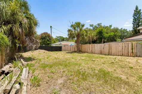4805 N 10th Street Tampa FL 33603